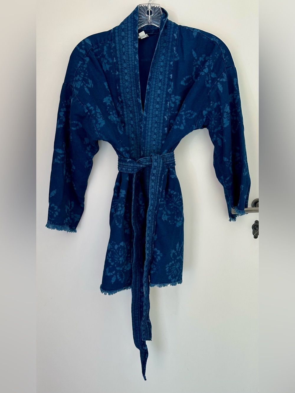 GAP Lightweight Blue Floral Tie-Belt Kimono Jacket